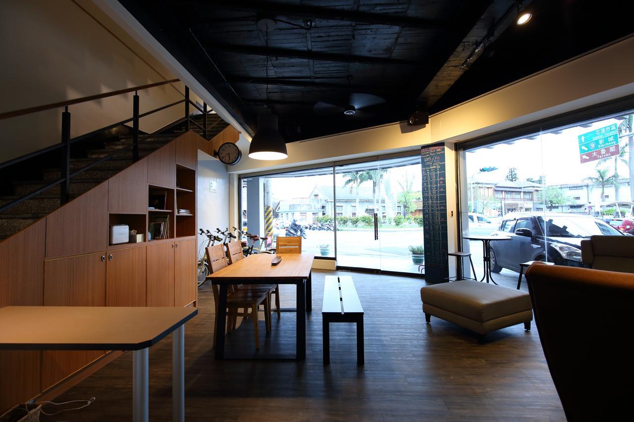 View Hostel Hualien Buitenkant foto